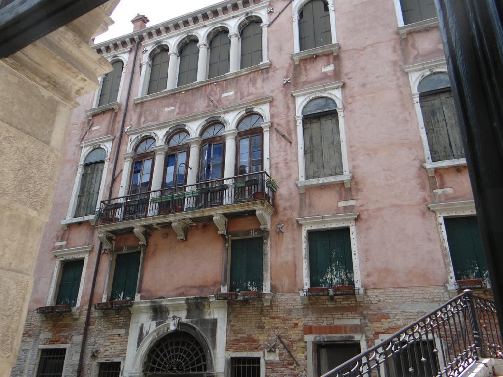 Palazzo Boldu - Ca'Arlecchino Apartment Veneţia Exterior foto